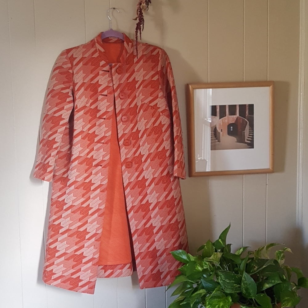 Vintage burned orange pattern coat